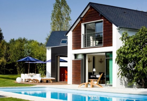 Autour de la Maison d'Hôtes Les Arbres Rouges